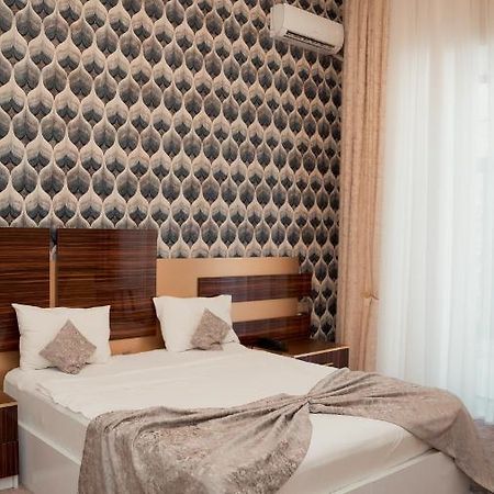 Dionis Baku Hotel Esterno foto