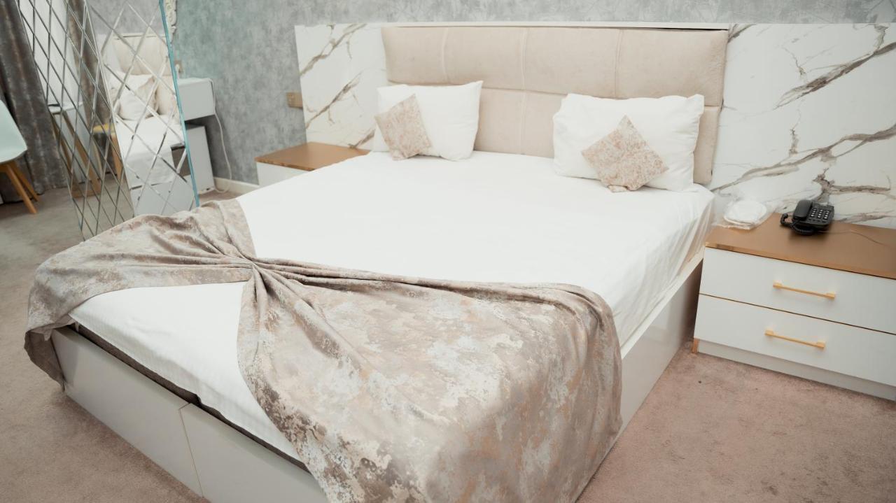 Dionis Baku Hotel Esterno foto